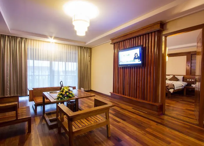Royal Empire Premium 3* Siem Reap