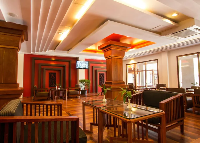 Royal Empire Premium Hotel