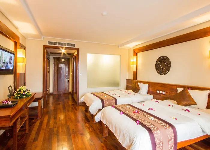 Royal Empire Premium 3*