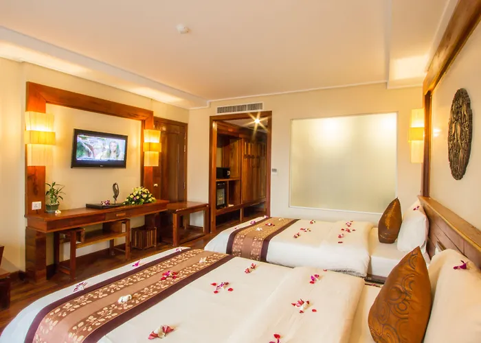 Royal Empire Premium 3* Siem Reap