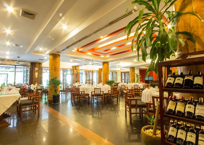 Royal Empire Premium Hotel 3*