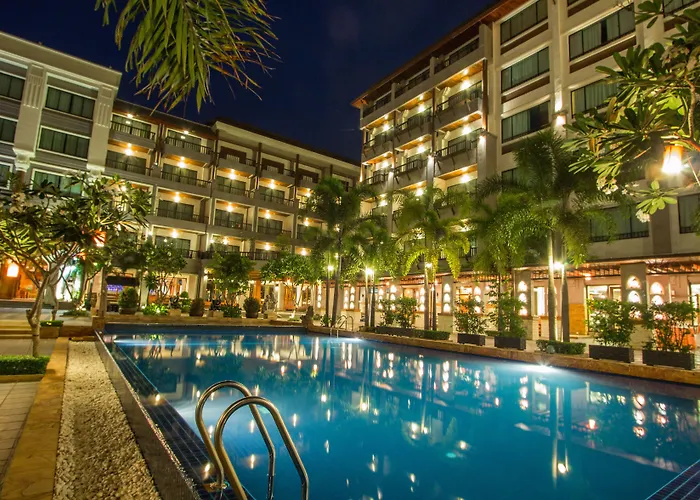 Royal Empire Premium Hotel