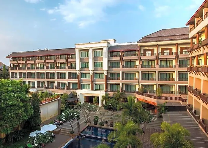 Royal Empire Premium Hotel 3*